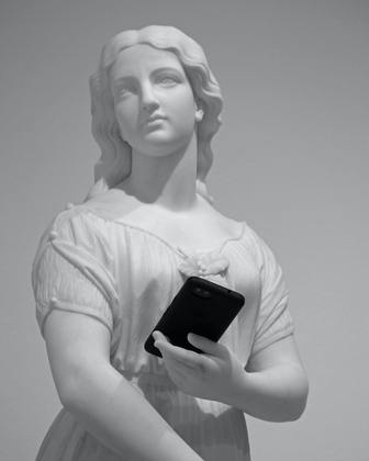 スマホの通知はすべてオフ。スマホに振り回されない生活のススメ